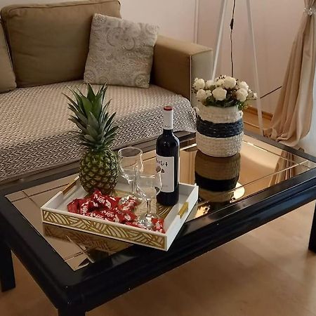 Tiny Treasure Apartment Athens Ngoại thất bức ảnh