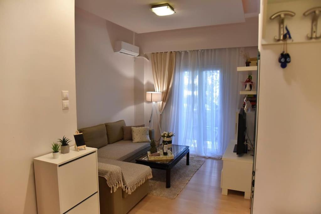 Tiny Treasure Apartment Athens Ngoại thất bức ảnh